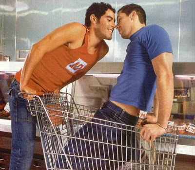 Gay Shopping Cart Kiss